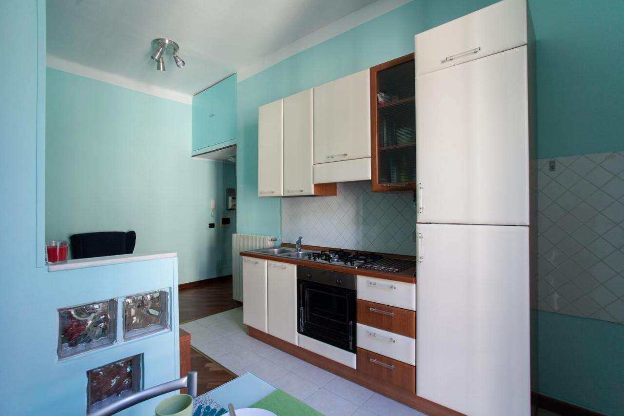 Colorful Apt In Apartment *